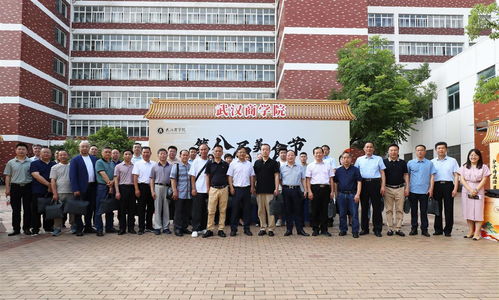 魔芋熱干面在高校美食節越來越火爆,畢業校友現場達成合作意愿